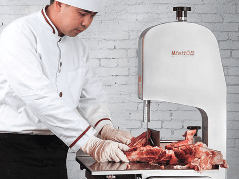Điểm nổi bật của máy cắt thịt đông lạnh J210