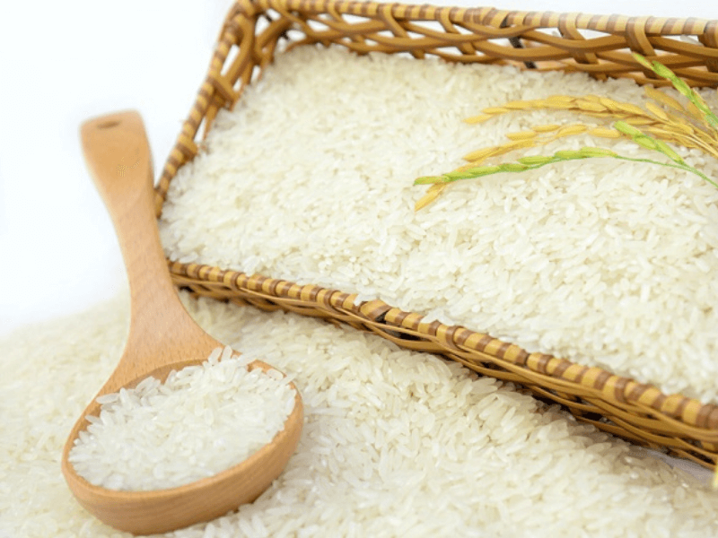 Gạo trắng hạt dài 6976 dẻo ít, xốp mềm 